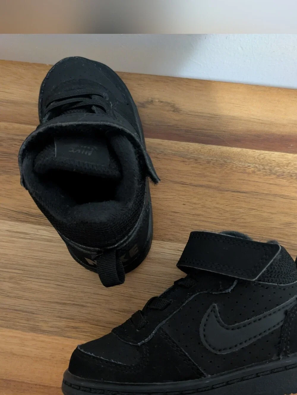 Nike Kids Black High-Top Sneakers with Strap - Size 4.5